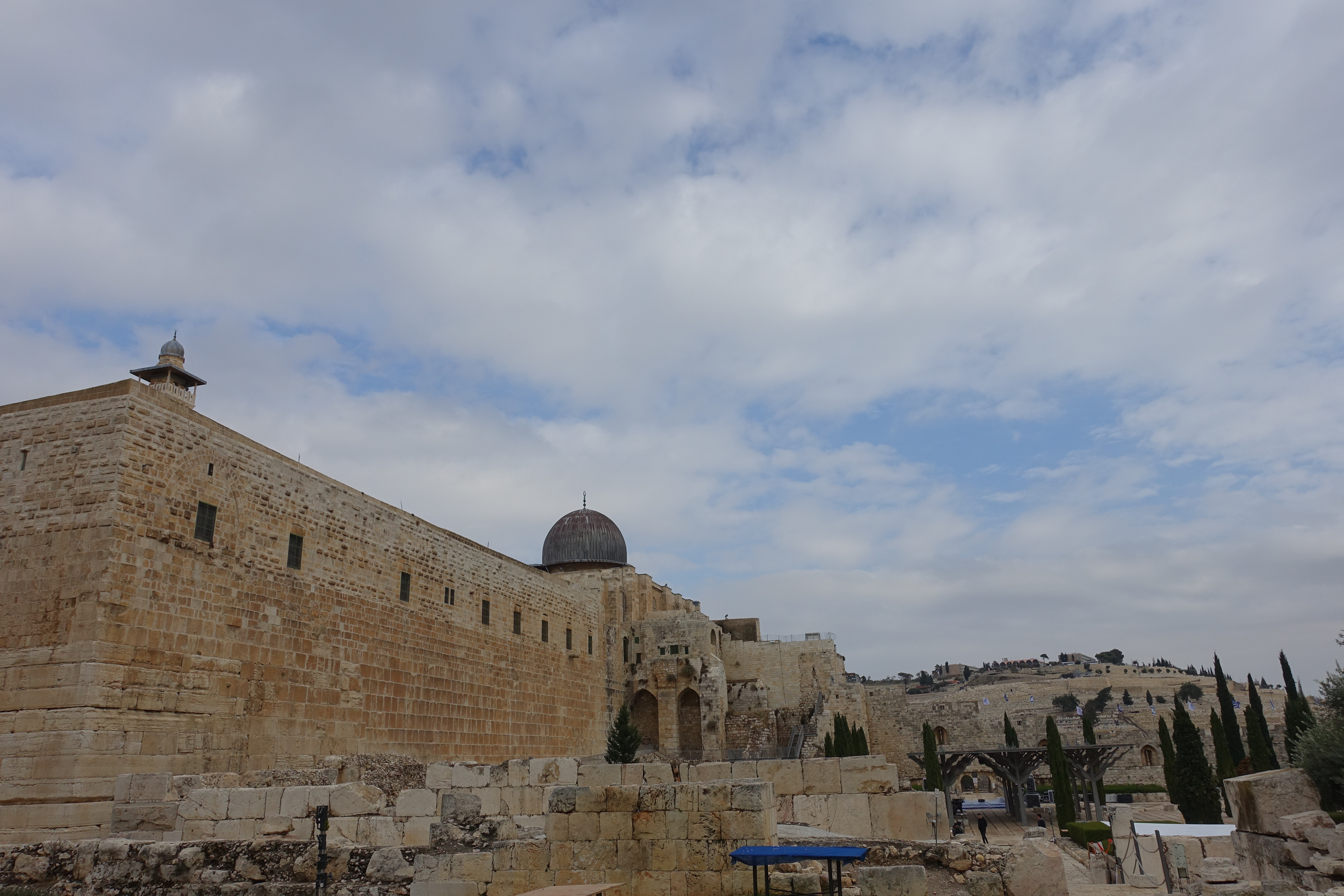 old-jersusalem-outside