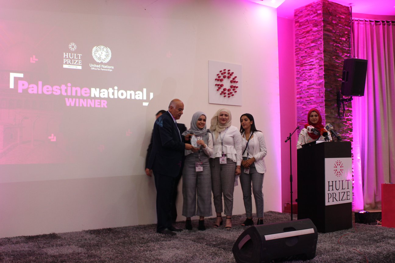 32349143_2086572678298231_4585459393339850752_o